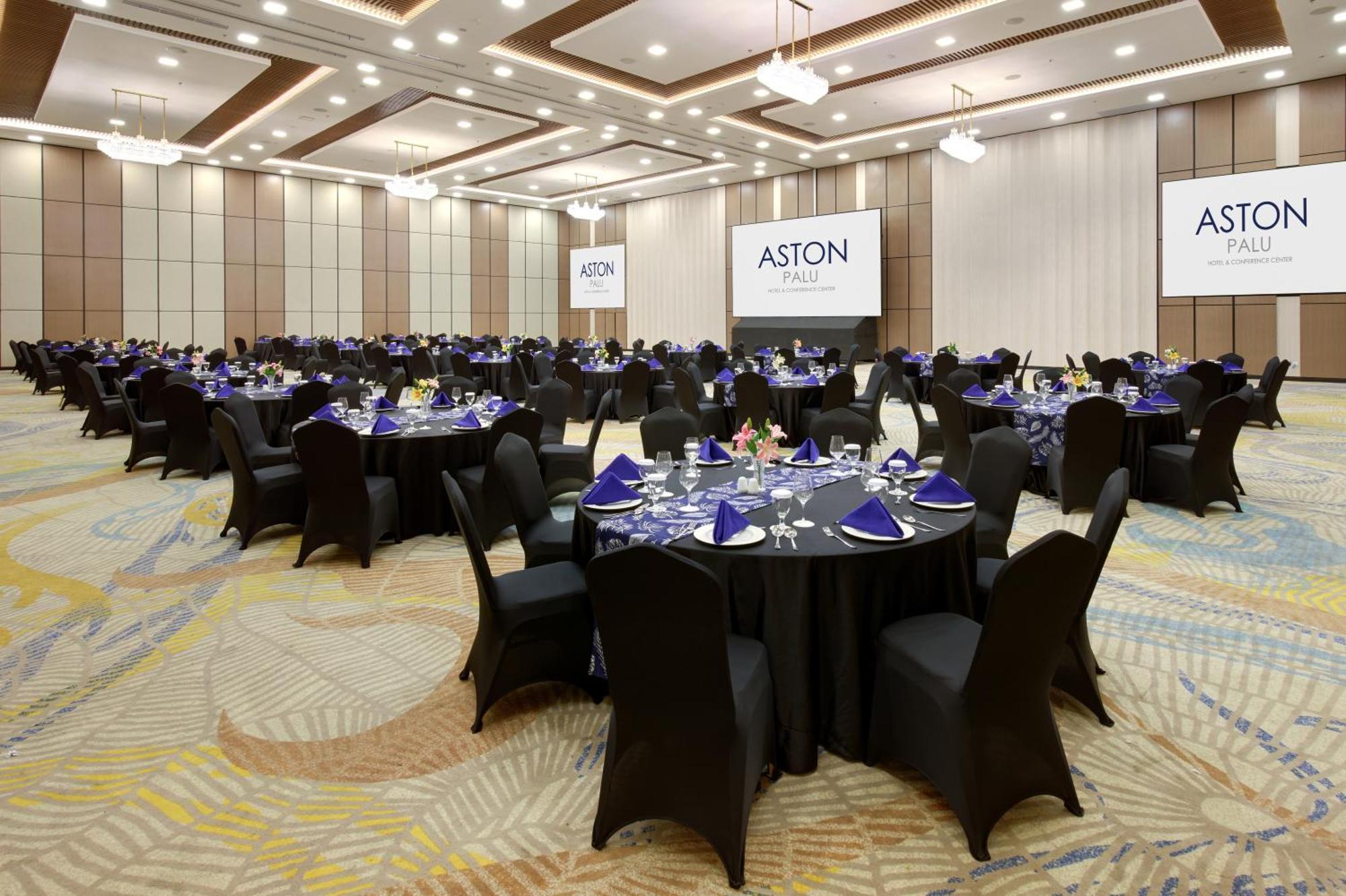 Aston Palu Hotel & Conference Center Luaran gambar